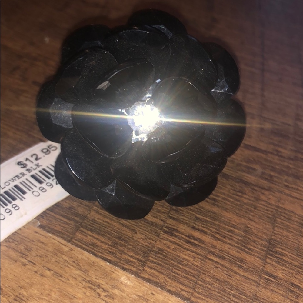 Black Flower ring